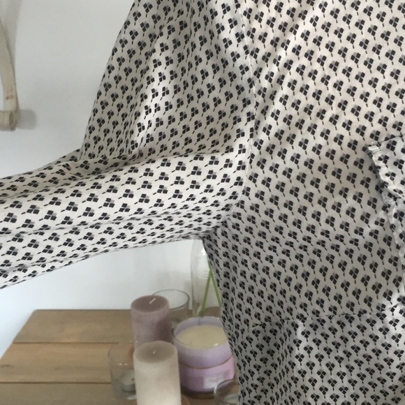 LOFT The Softened Shirt Button Up Blouse Sz S - Picture 4 of 10